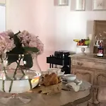 La Corte Dell'ulivo شقة